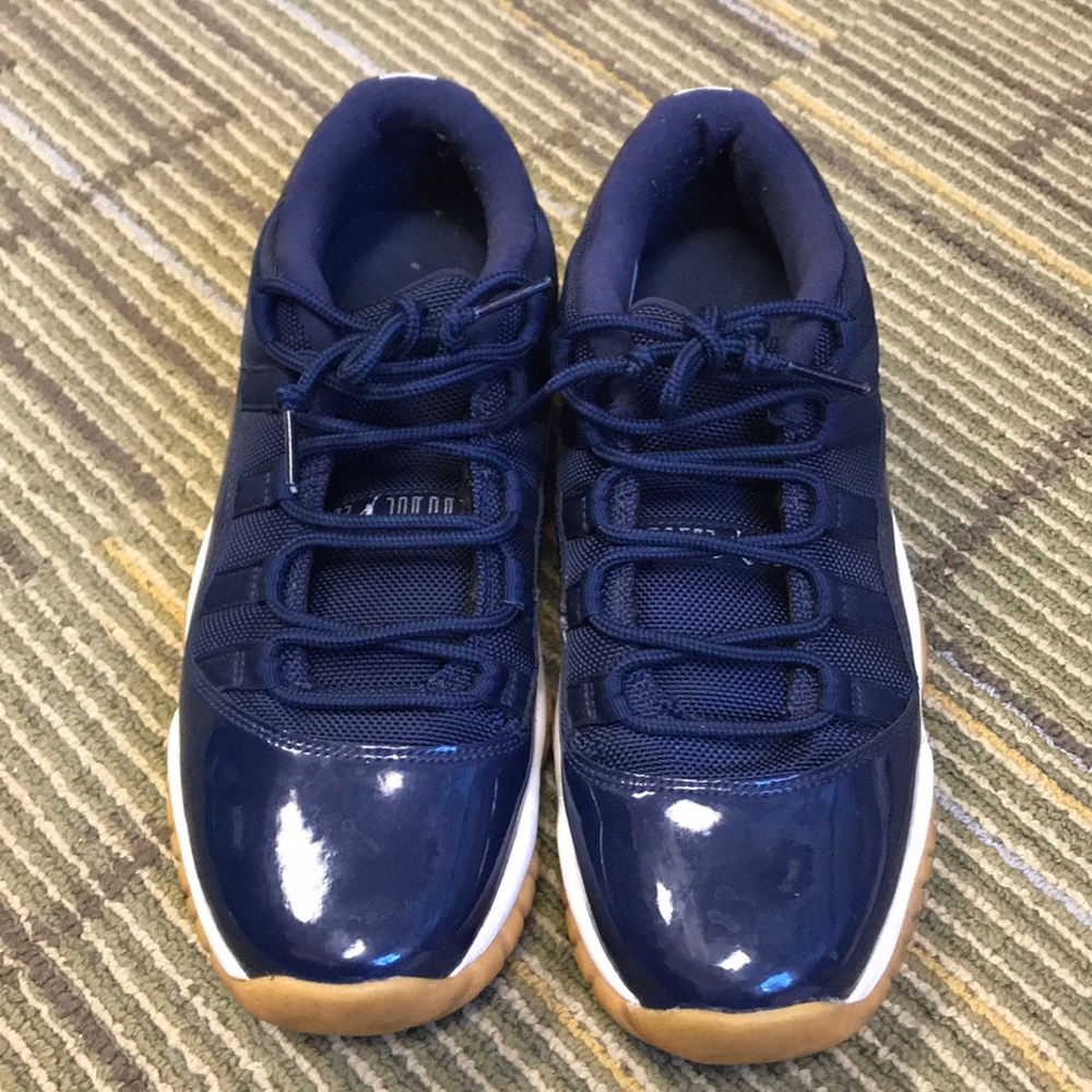 Jordan 11 Retro Low Midnight Navy (GS)